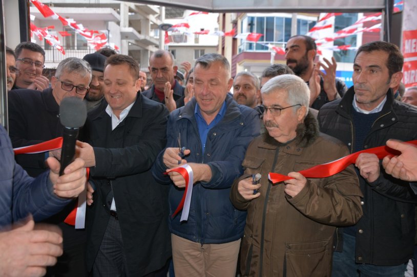 Serdar Aksoy, 3. seçim ofisini açtı