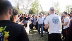 İduğ’dan capoeira dansı