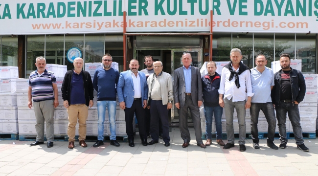 Karşıyaka Karadenizliler Derneği İhtiyaç Sahiplerini Ramazan'da Yalnız Bırakmadı