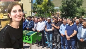 Ardahan'ı Yasa Boğan Öğretmen Toprağa Verildi