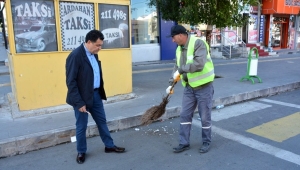 Başkan Demir, temizlik çalışanlarını denetledi