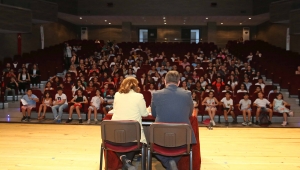 Tugay, Çocuk Belediyesi üyeleriyle buluştu 