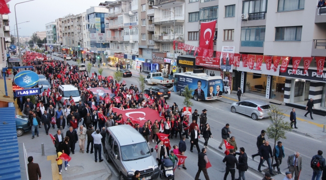 Narlıdere’de Zafer coşkusu 30 Ağustos’a anlamlı kutlama