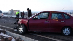 Ardahan'da trafik kazası: 4 yaralı