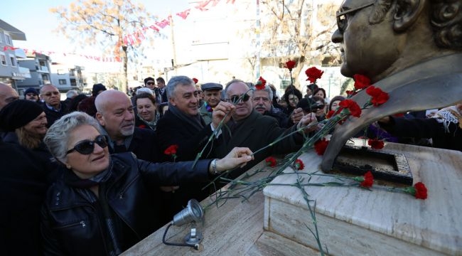 Mumcu Güzelbahçe’de Büstü Başında Anıldı