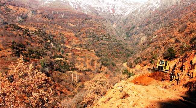 Yüz yıllık hayal gerçek oluyor Kemer-Bozdağ yolunda ilk etap tamamlandı