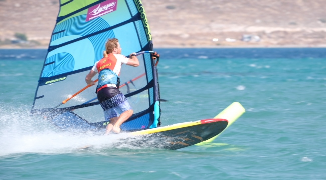 Vakkorama ile Türkiye Windsurf Şampiyonası Alaçatı’da Başladı