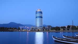 Wyndham Grand İzmir Özdilek 20 Yıldır Şehrin En İyi Oteli