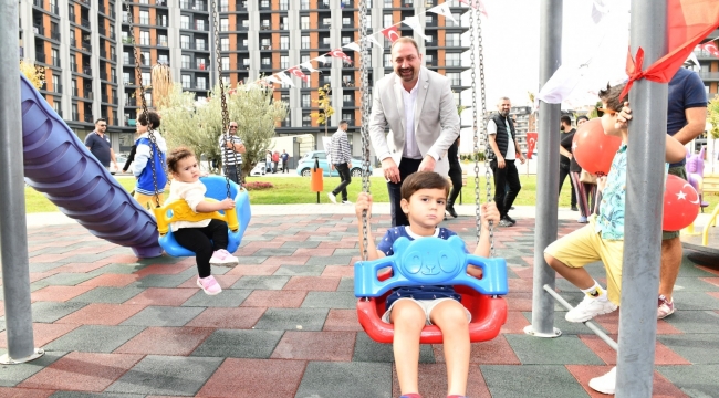 Çiğli Belediyesi’nden Cumhuriyetin 100. Yılına Özel Park Açılışı