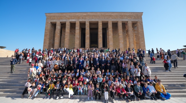 Gaziemirliler 100. yılda Atatürk’ün huzuruna çıktı