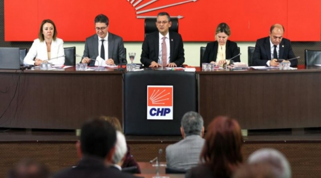 CHP'de aday mesaisi sürüyor; İzmir'de memnuniyet düşük çıktı!