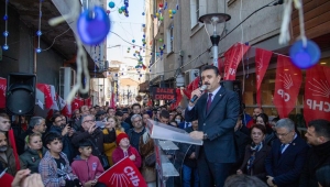 Başkan Kırgöz’ün İlçe Ziyareti Mitinge Dönüştü