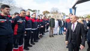 İzmir itfaiyesinin özel donanımlı ambulansları hayat kurtaracak