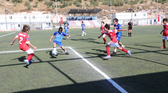  Bayraklı’da U-12 Cup Futbol Turnuvası heyecanı