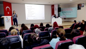 Bayraklı’da farkındalık semineri