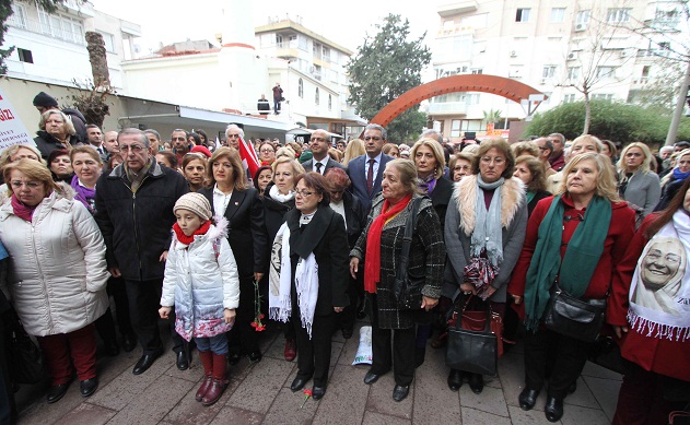 Zübeyde Annemizi Andık