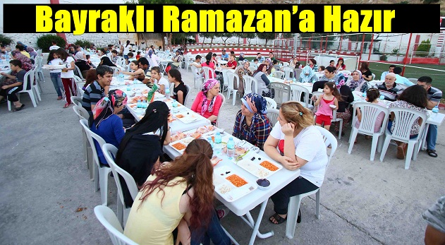 Bayraklı Ramazan’a Hazır