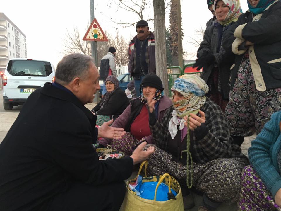 Başkan Mahmut Badem mesaiye tarım çalışanlarıyla başladı