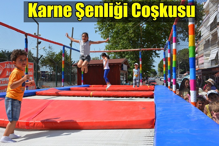 Dikili’de Karne Şenliği Coşkusu