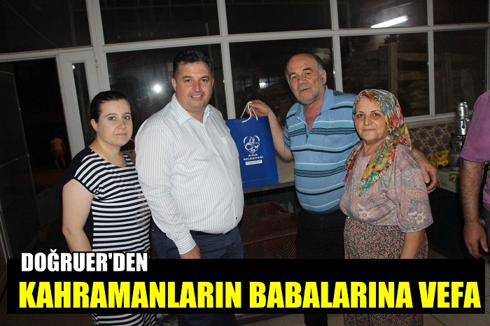 Dr. BAŞKAN ŞEHİT BABALARINI UNUTMADI